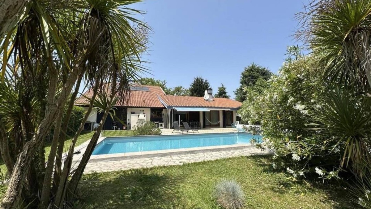 Poyartin House | Gîte Poupan - POYARTIN
