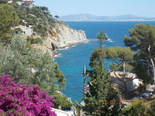 Niolon House | Gîte rénové Calanque La Vesse