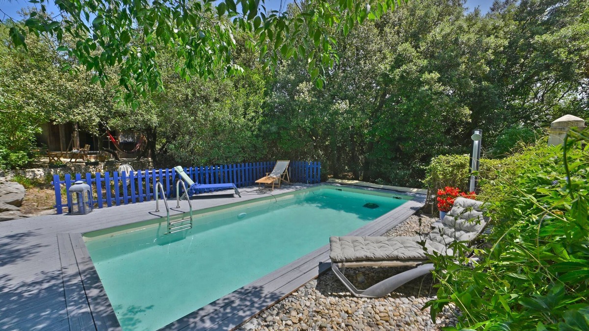Lussan Apartment | Gîte Romy - Gîte avec piscine partagée