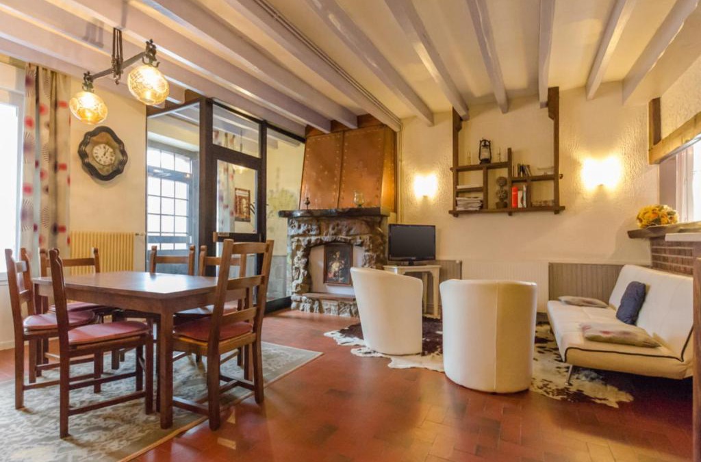 Saint-Hilaire-sous-Romilly House | Gîte Saint-Hilaire-sous-Romilly, 4 pièces, 6 personnes - FR-1-543-72