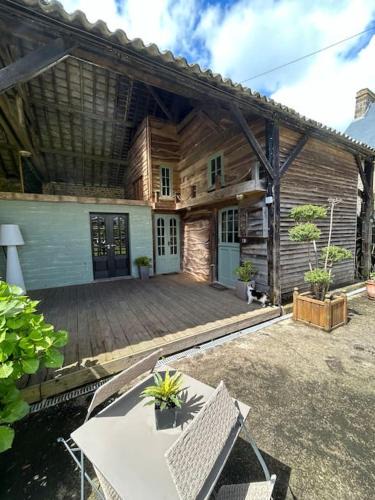 Saint-Ellier-du-Maine Apartment | Gîte - Saint-Ellier-Du-Maine