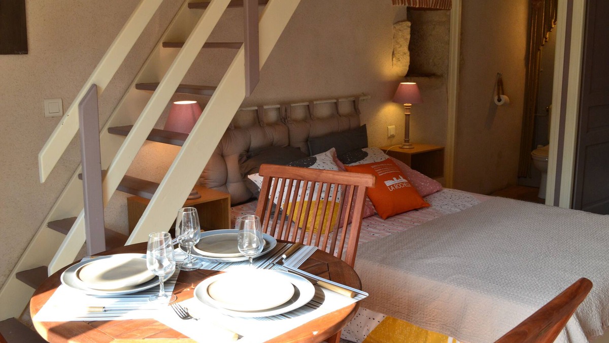 La Jarrie Apartment | Gîte Studio Piscine Couverte Proche La Rochelle Pour Petit Séjour en Famille