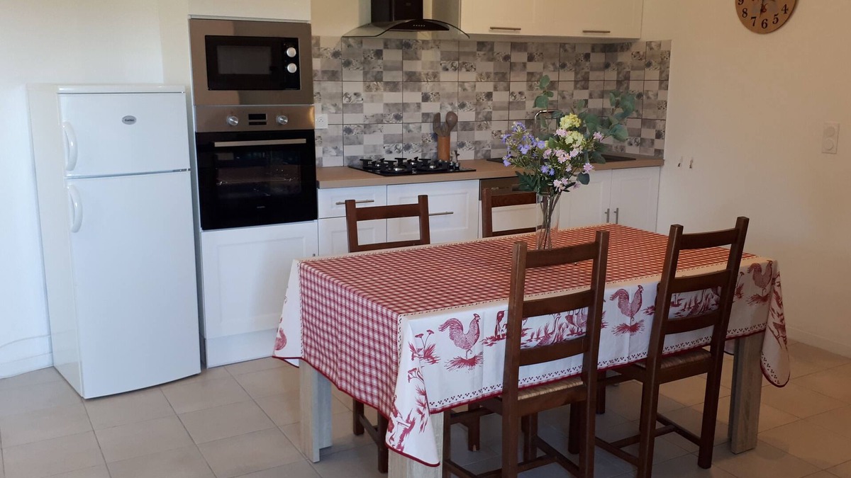 Saint-Genest-de-Bauzon House | Gîte Sud Ardèche La Chèvrerie (CLIM)