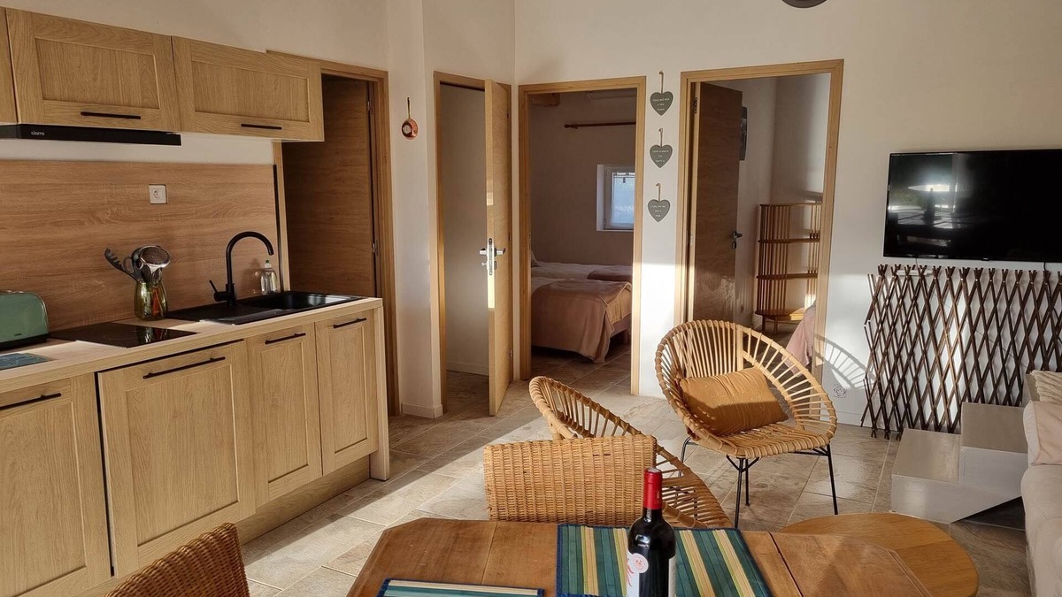 Lezignan-Corbieres House | Gîte Terrô Blancô - Deux Chambres