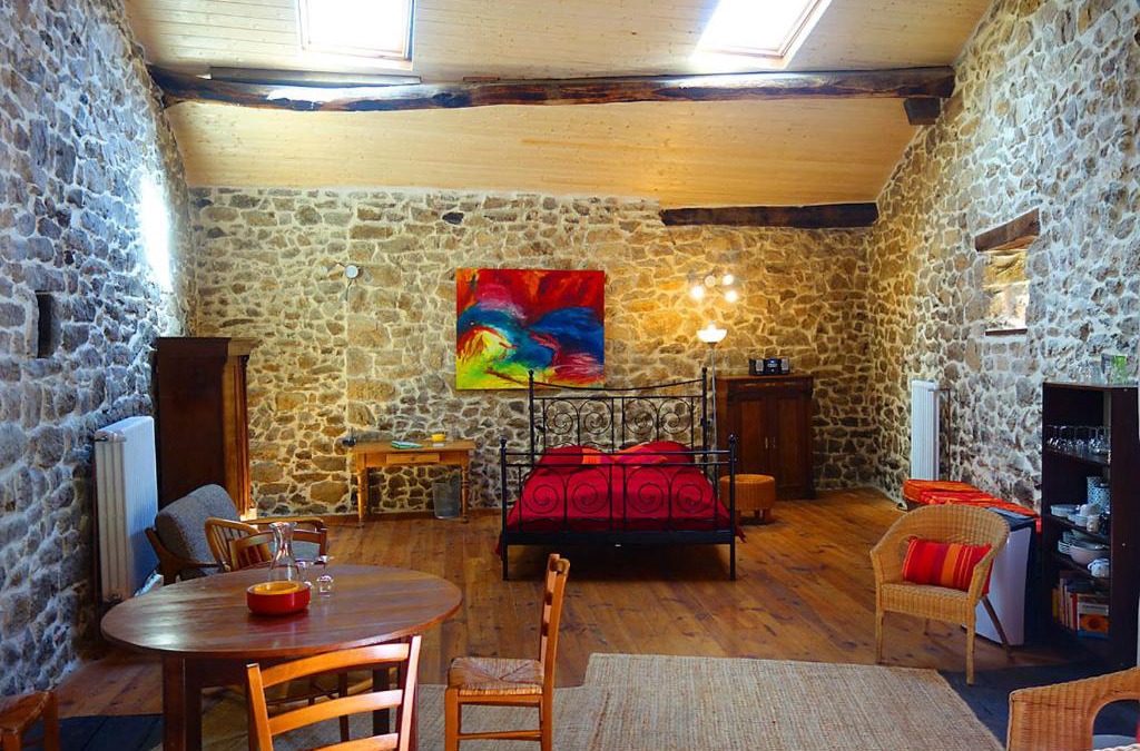 Laboule Apartment | Gîte Valousset pour 2-4 personnes dans les montagnes de l'Ardèche