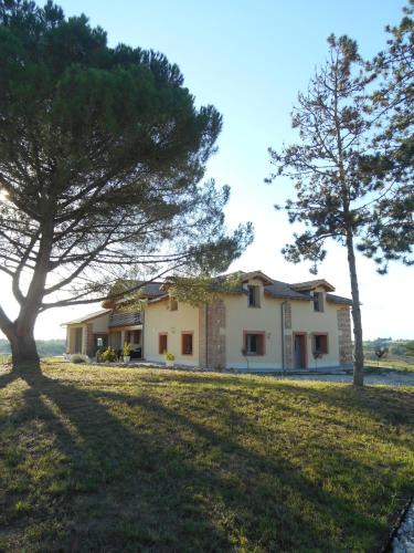 Moissac House | Gîtes Dans une Maison d'hôtes "Lieu Dit Cruzel"