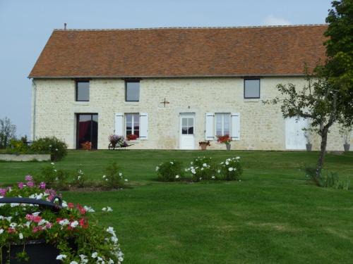 Le Pin-la-Garenne House | Gîtes de "La Haute Borde"