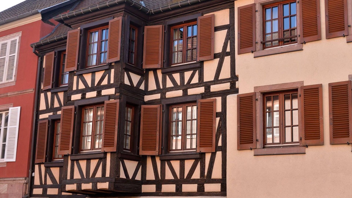 Kaysersberg-Vignoble House | Gîtes du Couvent, "Oriel" beautiful apartment in historic center of Kaysersberg