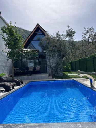Iznik Other | Göçebe Kamp & Bungalov