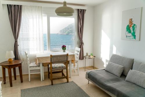 Gumusluk Apartment | Gümüşlük House