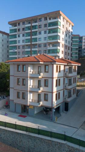 Surmene Apartment | Güven Palace Suites