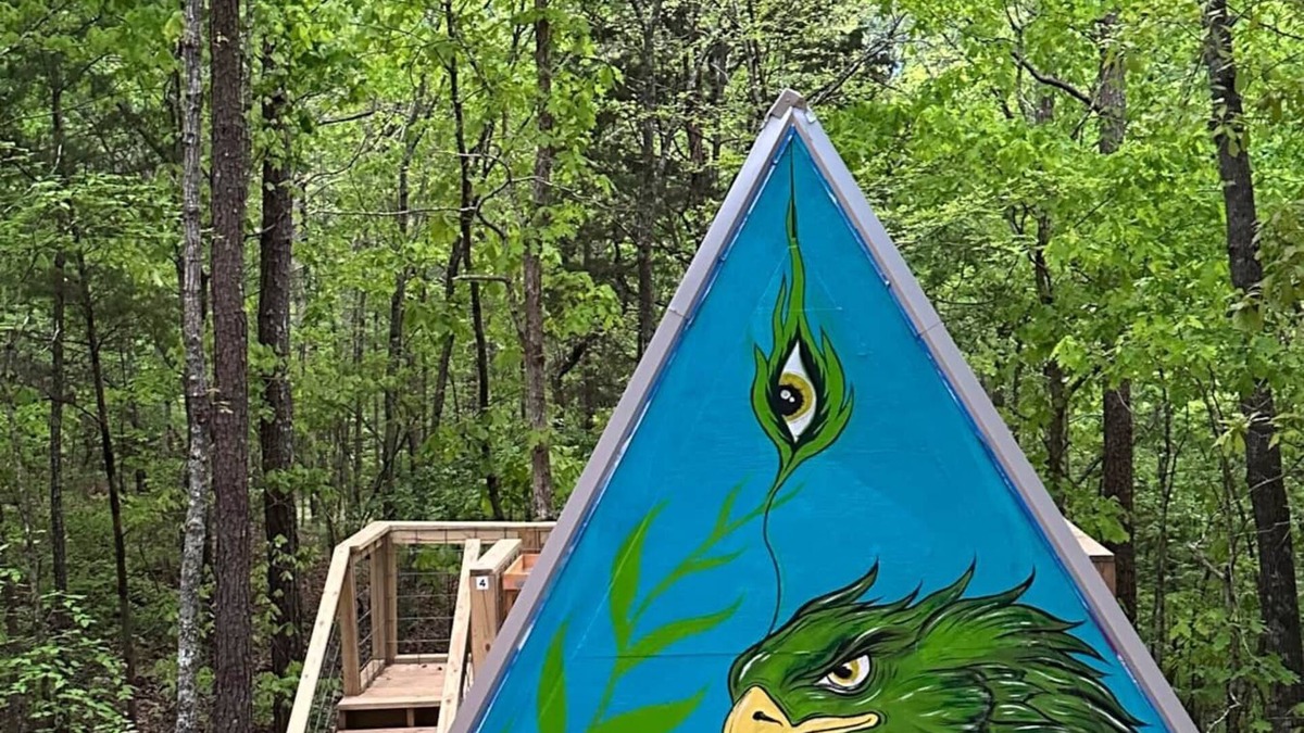 Talladega Cabin | G-4 Glamp in Bohamia - 268 acre forest retreat