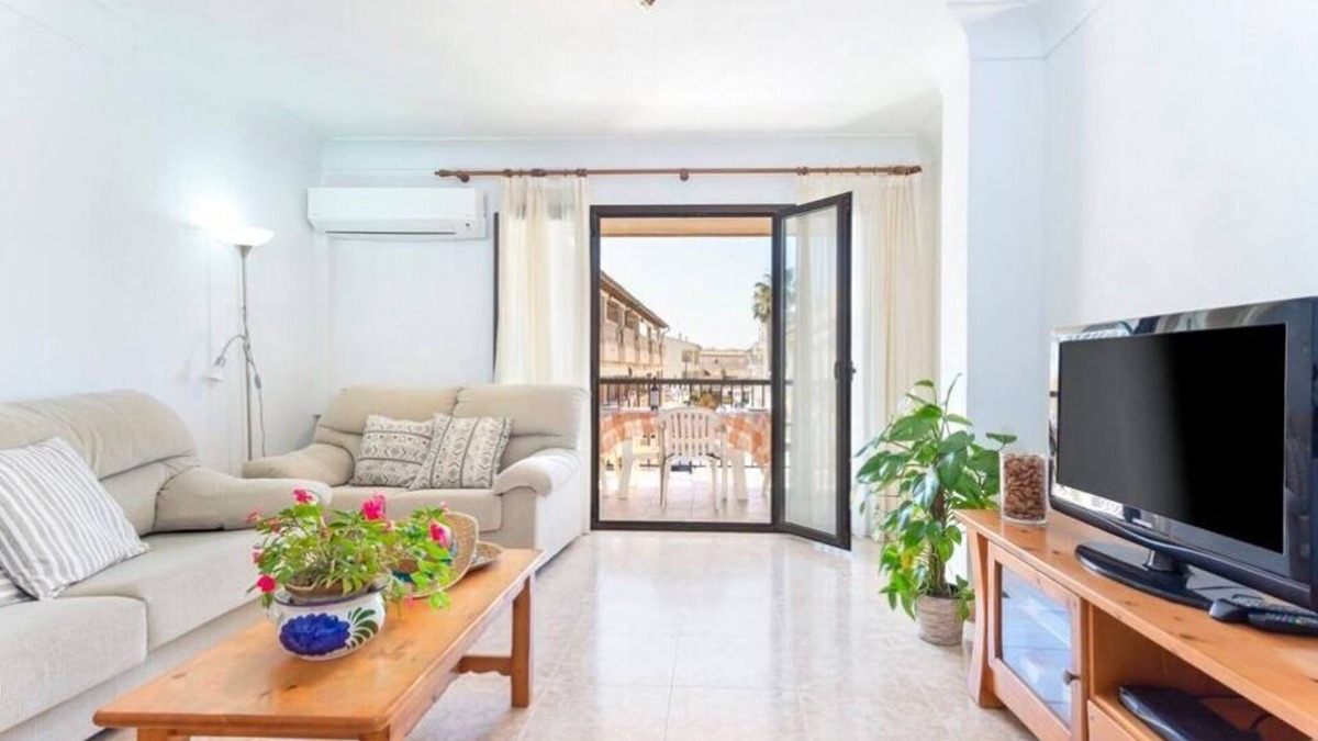 Colonia Sant Jordi Apartment | G2 Practical Apartment in Mallorca close to the best beaches on foot