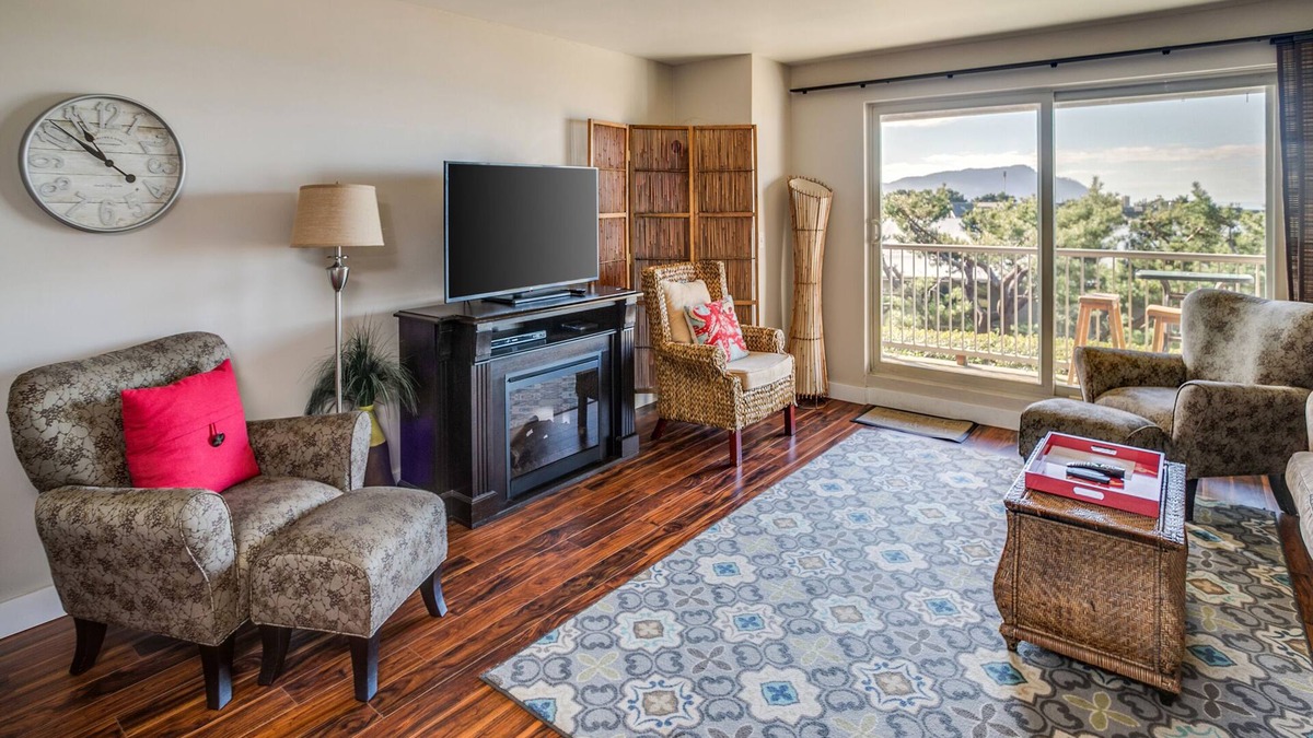 Gearhart Condo | G608 1st Floor 1 Bedroom Gearhart House NO CLEANING FEES