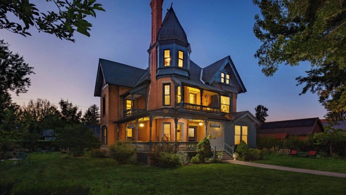 Historic Downtown Durango Bed & Breakfast | Gable House Bed & Breakfast Inn