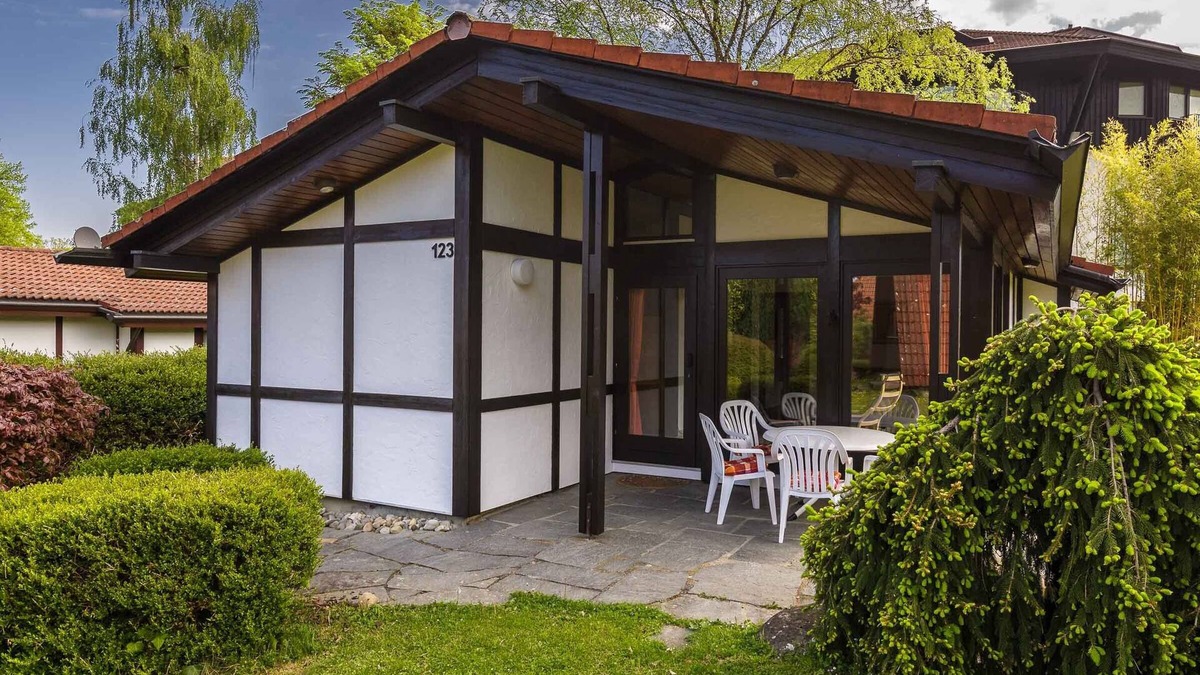 Immenstaad am Bodensee House | Gable roof house (Type 10)