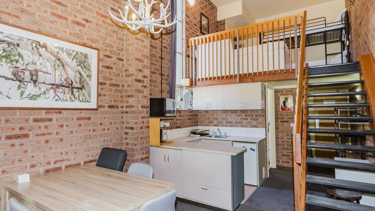 Jindabyne Apartment | Gables - 13/2 Clyde Street
