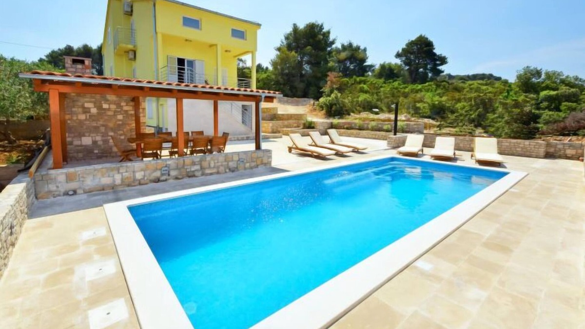 Necujam House | Gabriela by Interhome