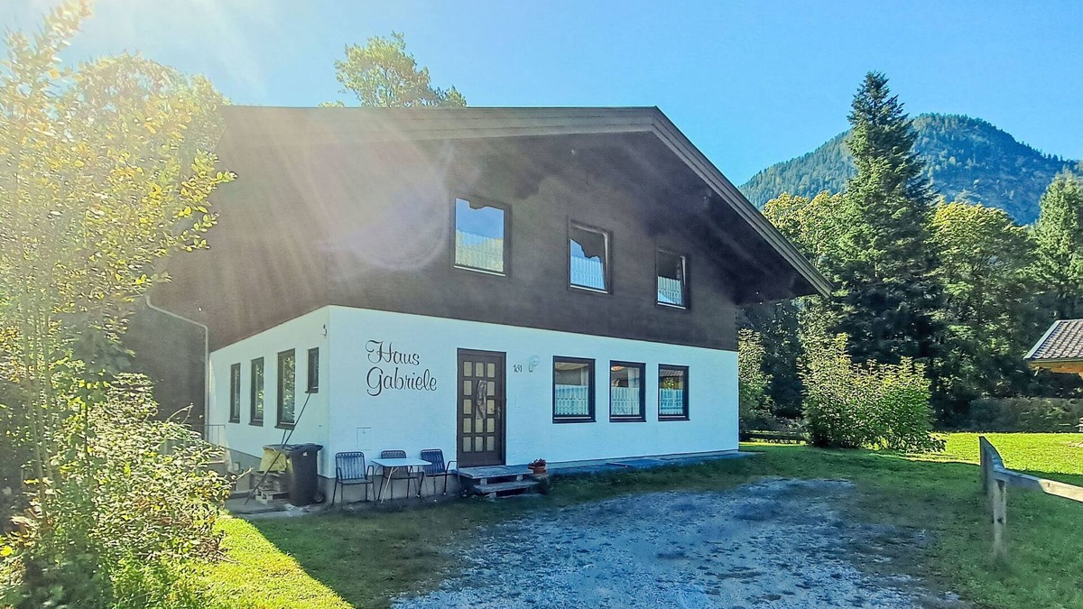 Sankt Martin bei Lofer Apartment | Gabriele by Interhome