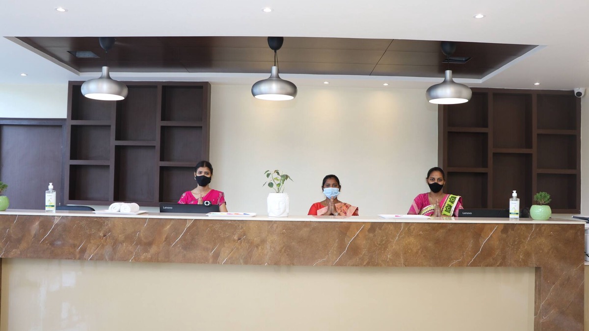 MVP Colony Hotel | Gadiraju Palace Convention Centre & Hotel