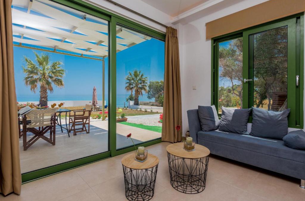 Alikanas Apartment | Gaia Beach House