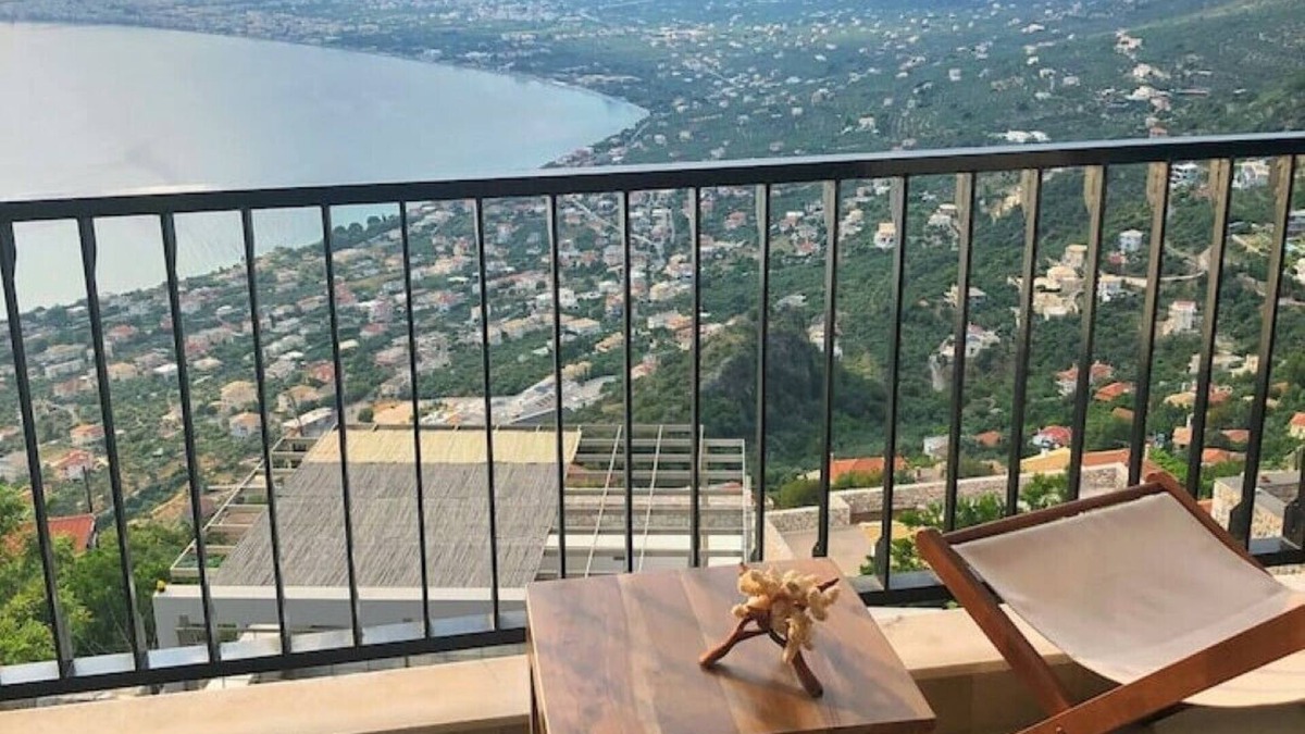 Diasella House | Gaia guest house Sea & mountain panoramic view detached house in Verga Kalamata