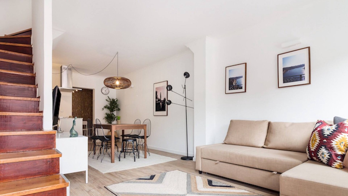Santa Marinha House | GAIA01 · Gaia Townhouse next to amazing view of Douro River