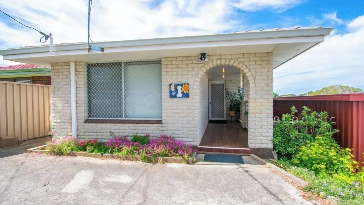 Spencer Park House | Gairdner Cottage - something a bit different!