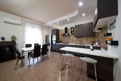 Acquedolci Apartment | Galì Holidays Casa Vacanze