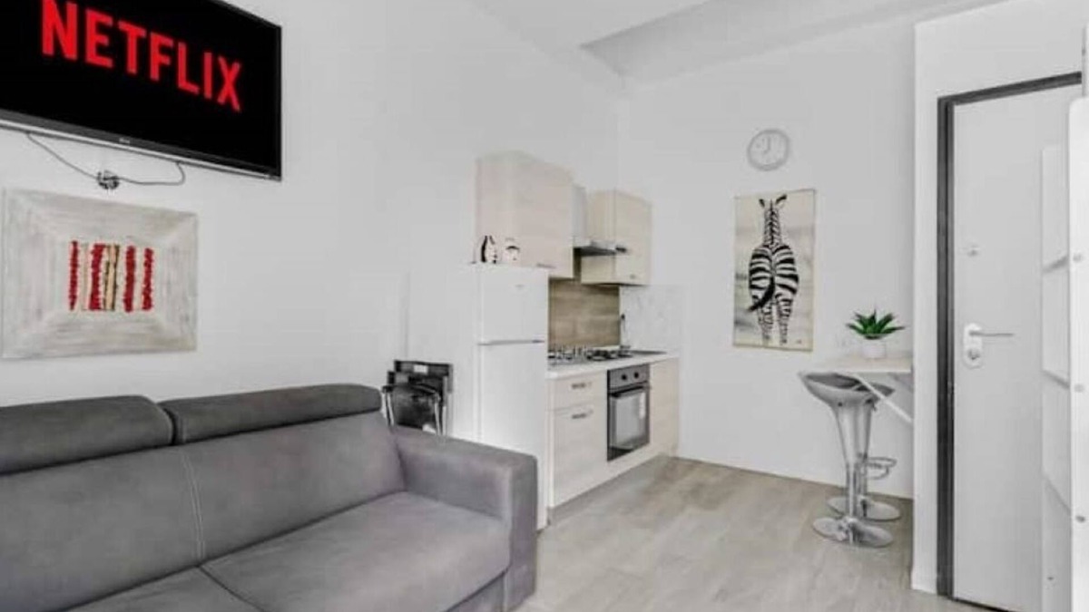 Villa San Giovanni Apartment | Galen G Milan