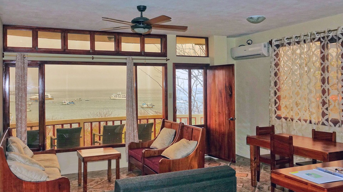 Puerto Baquerizo Moreno Apartment | Galeodan Dorado Suite - Spacious Family Suite with Gorgeous Ocean View