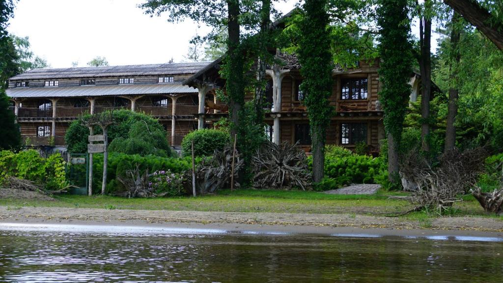 Iznota Resort | Galindia Refugia