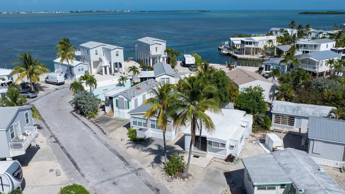 Cudjoe Key House | Galleon Getaway #533- Oceanfront Community