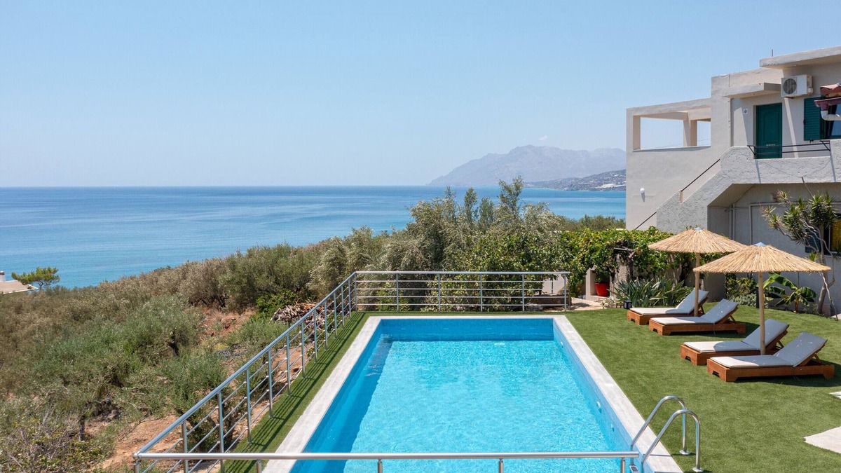 Keratokambos Ski Chalet | Gallery Home,near beach,private pool, South Crete