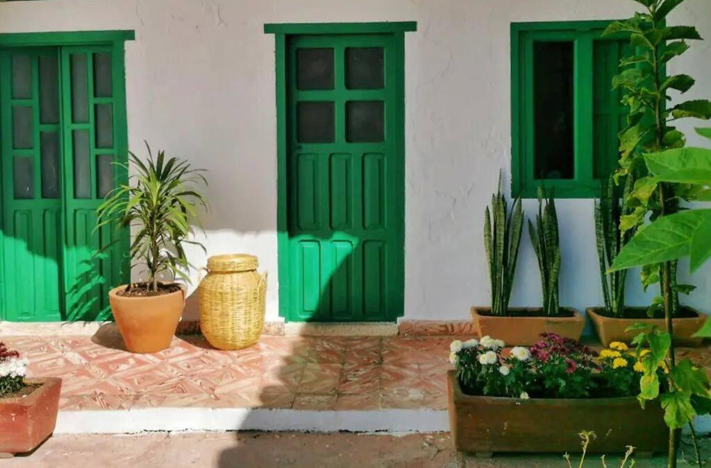 De Mexicanos House | Gallinero, Casa Chiapaneca, No Parking, BAÑOS FUERA DE LAS HABITACIONES