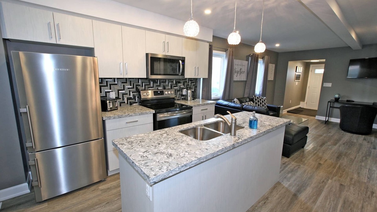 Niagara Falls House | Gallo Paradise by Casino