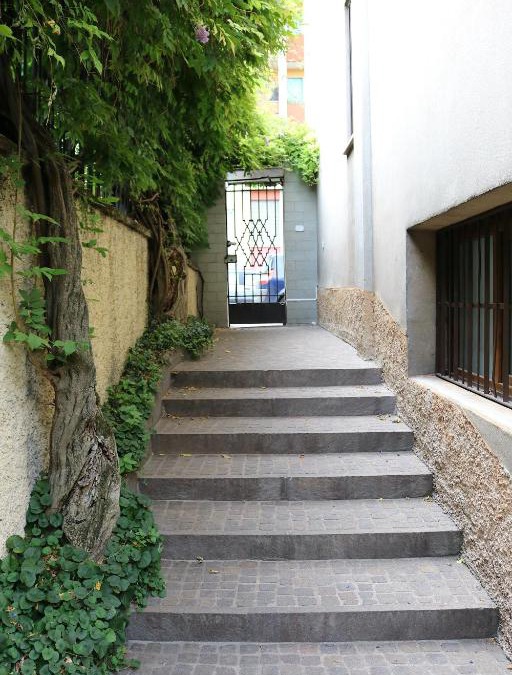Milan House | Gambara GuestS House
