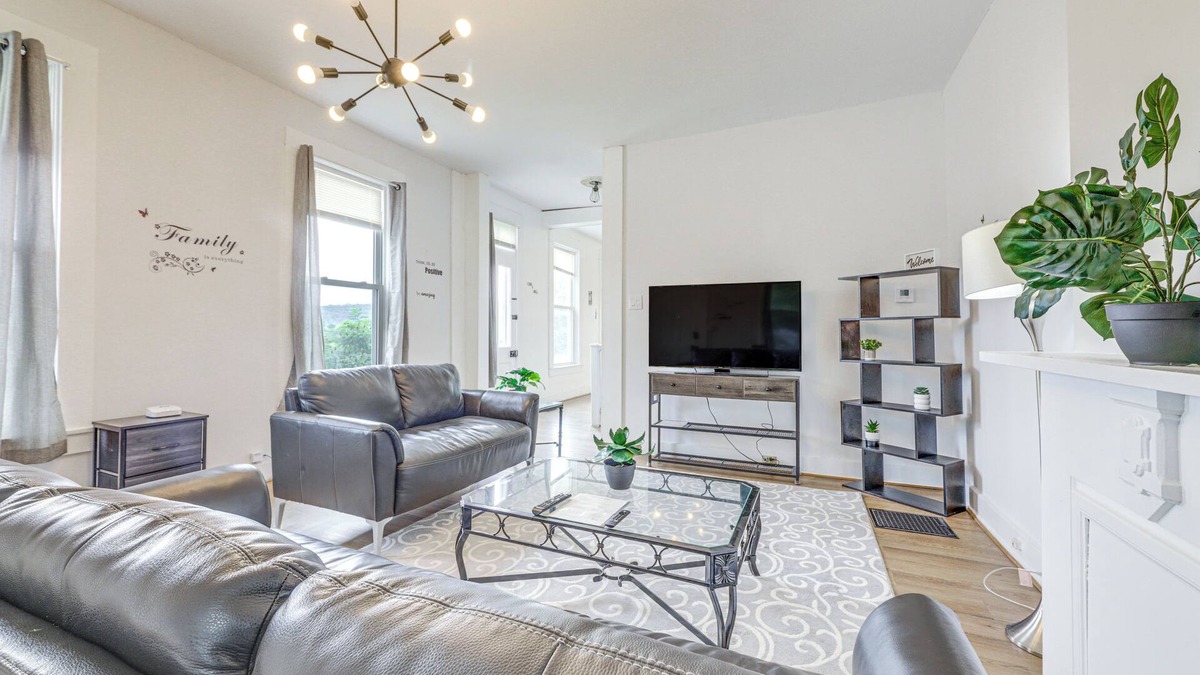 East Price Hill House | Game Days, Grubs & More: Updated Cincinnati Home!