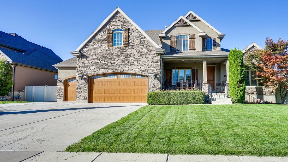 Kaysville House | Game Room + Home Office: Spacious Kaysville Escape
