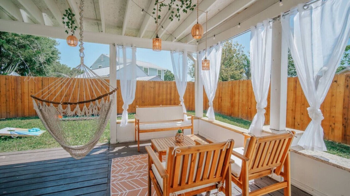 Northlakes Apartment | Game Room & Yard Cozy, Family-Friendly Stay