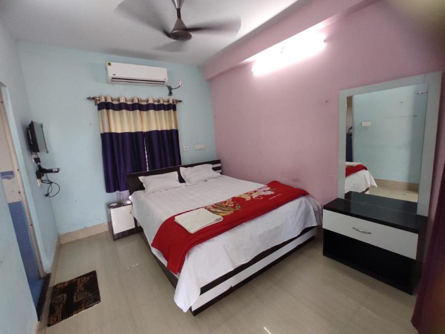 Diamond Harbour House | Gangasagar Das Guest House