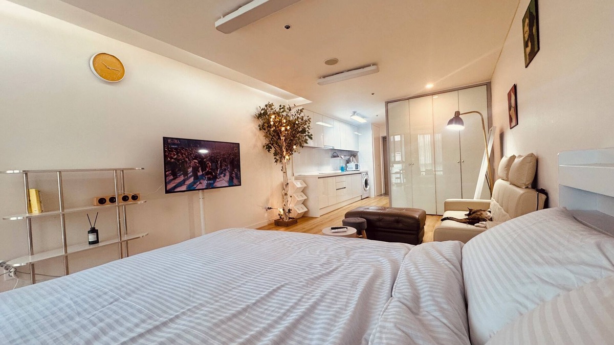 Yeoksam Apartment | Gangnam Station 3min Walk Stylish Flat Charming apartment in Seoul