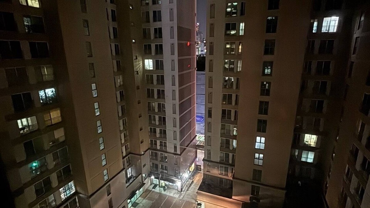 Seocho-dong Apartment | ☆Gangnam Station 5min☆ 3Bdr 2Bath☆ Beautiful APT