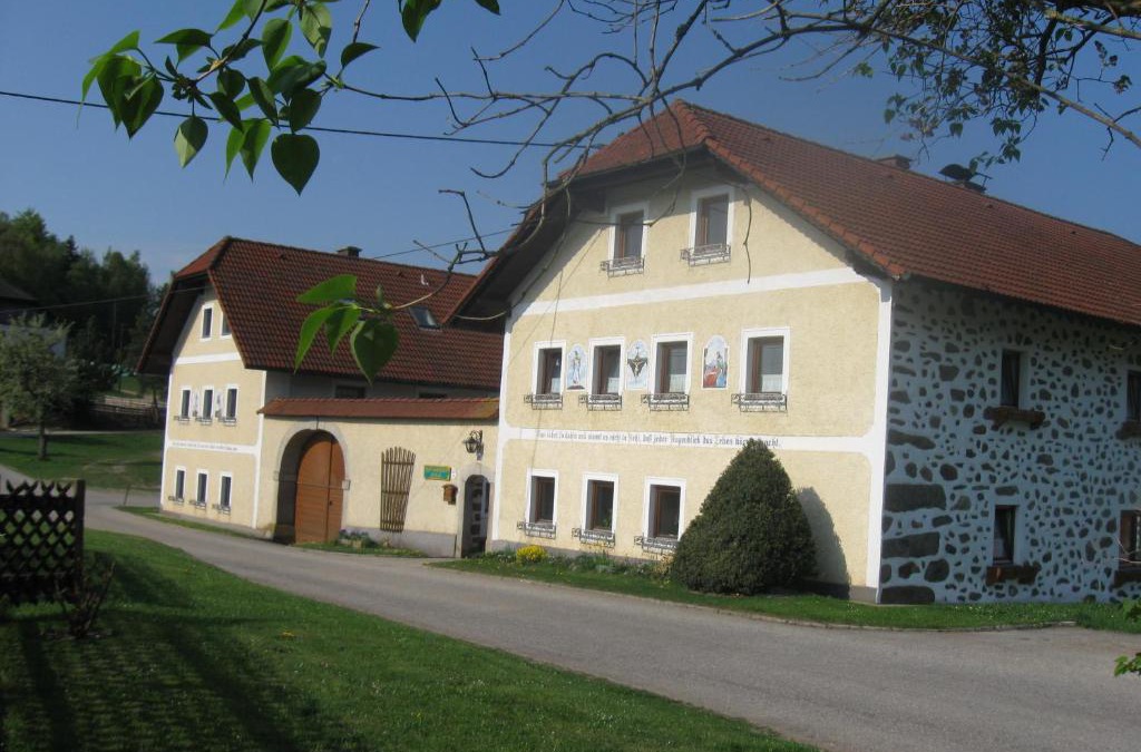 Wintersdorf Apartment | Ganhör- Fam. Kaar