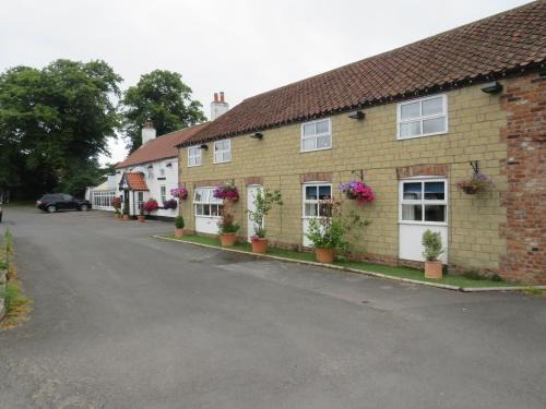 Ganton Hotel | Ganton Greyhound Inn