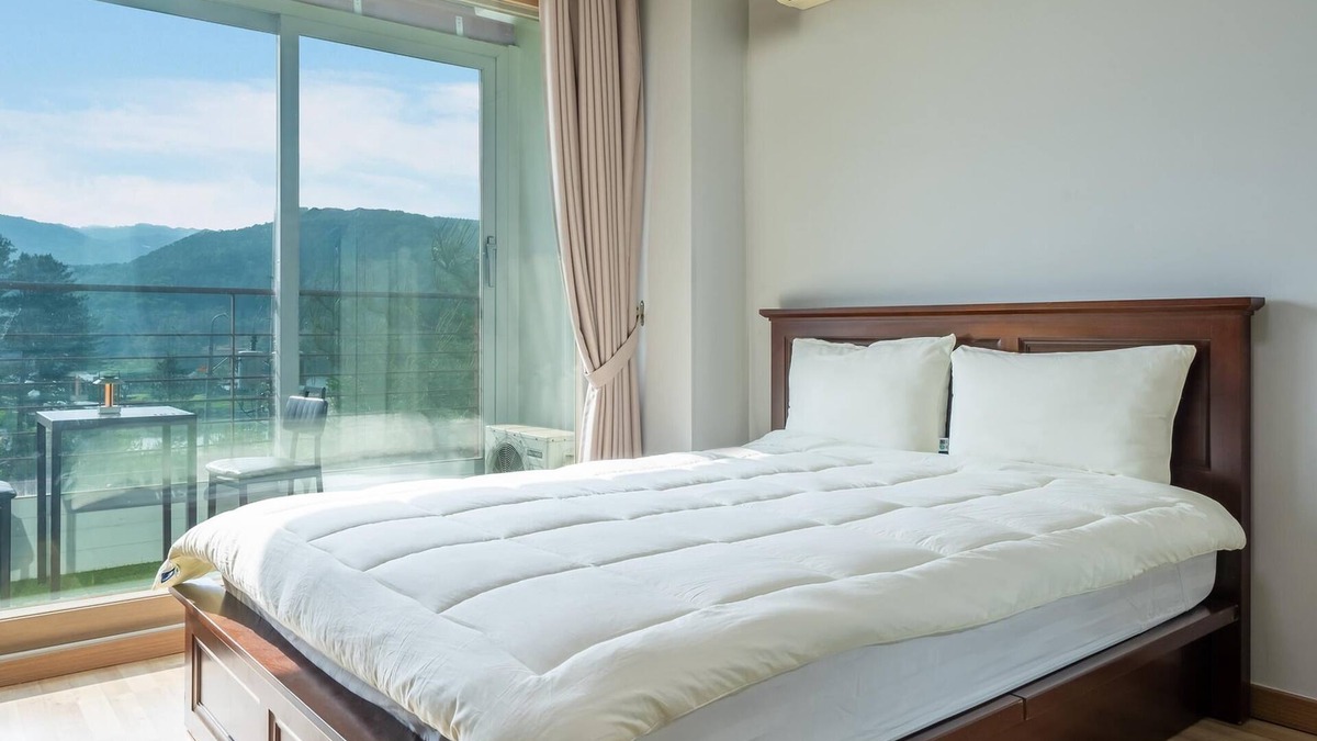 Seorak House | Gapyeong Yeonkkocchosu Pet Pension