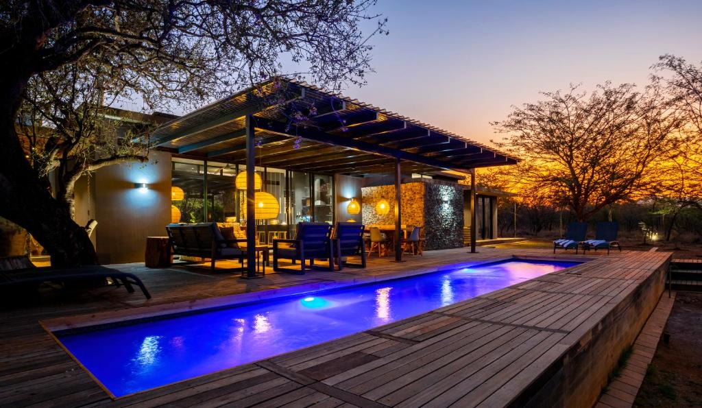 Golders Green Villa | Garangani, Self-Catering Villa at Buffelshuis Safari Camp