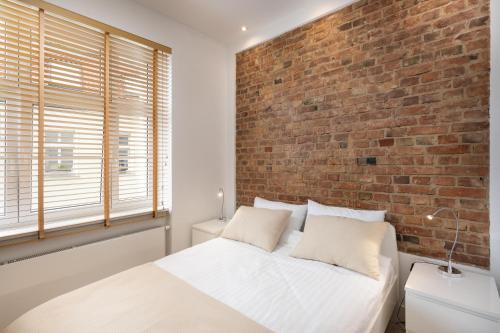 Poznan City Center Apartment | Garbary 49 - Old Town Apartment - self check-in 24h