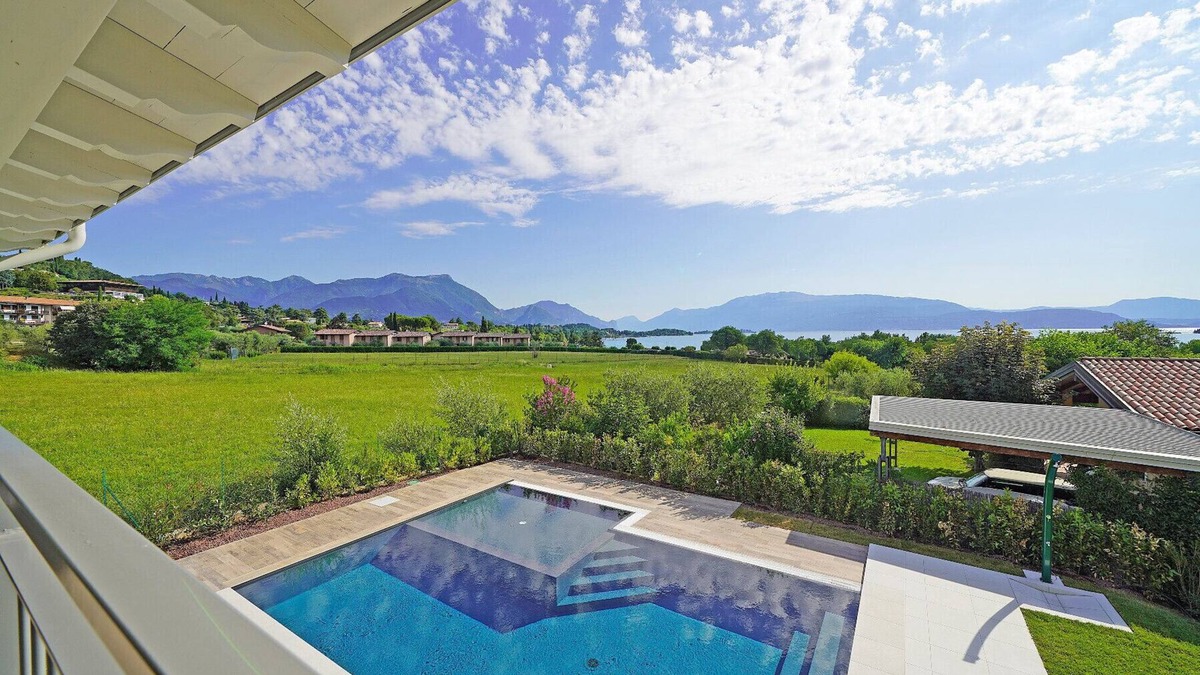 Villaggio Sanghen Apartment | Gardaliva5: with lake view in new residence with pool near to the lake
