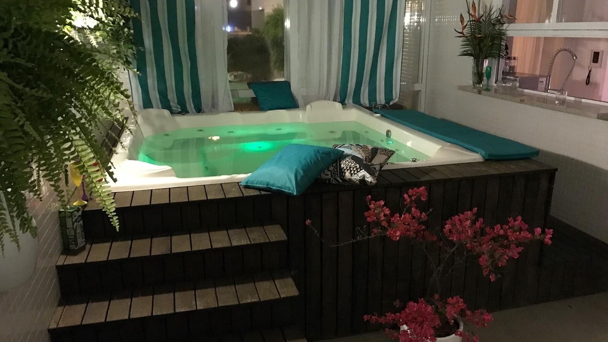 Centro Apartment | Garden Apartment with 3 Suites, Jacuzzi, Barbecue